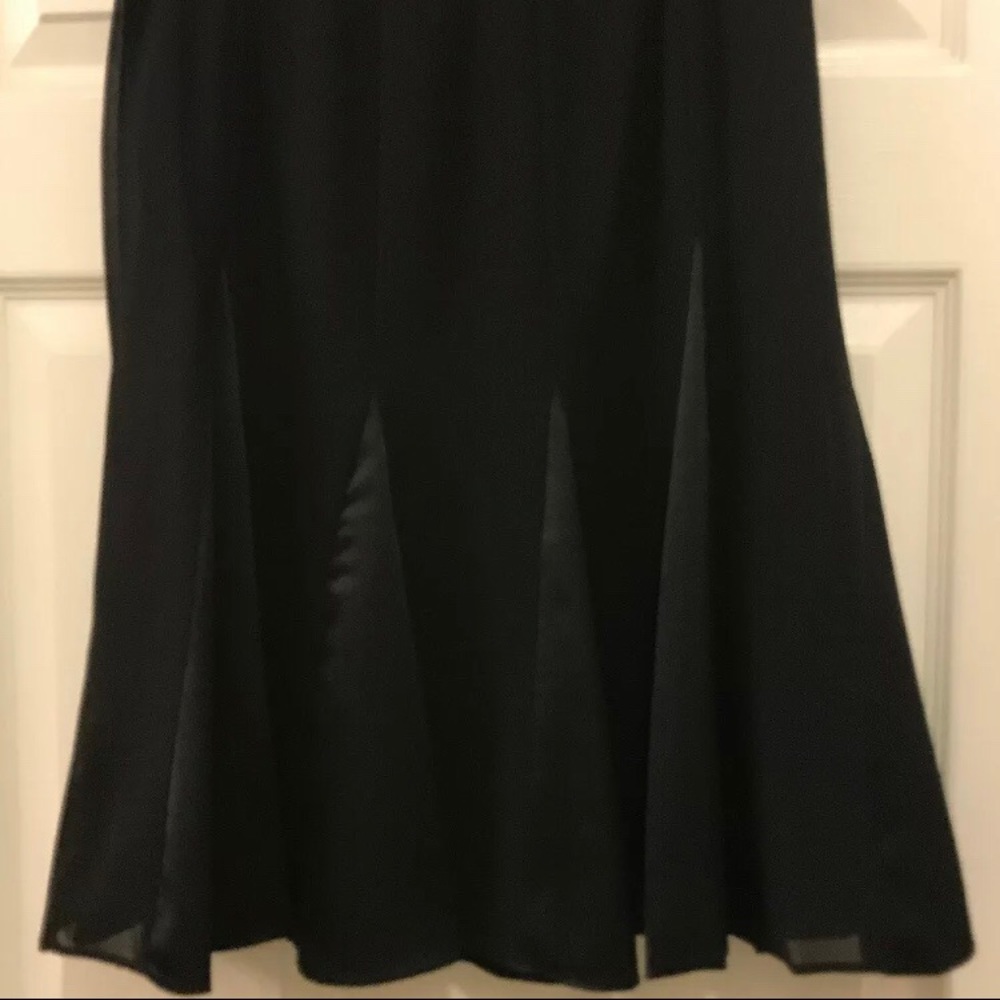NWT Petite Sophisticate Black Flared Skirt 2P